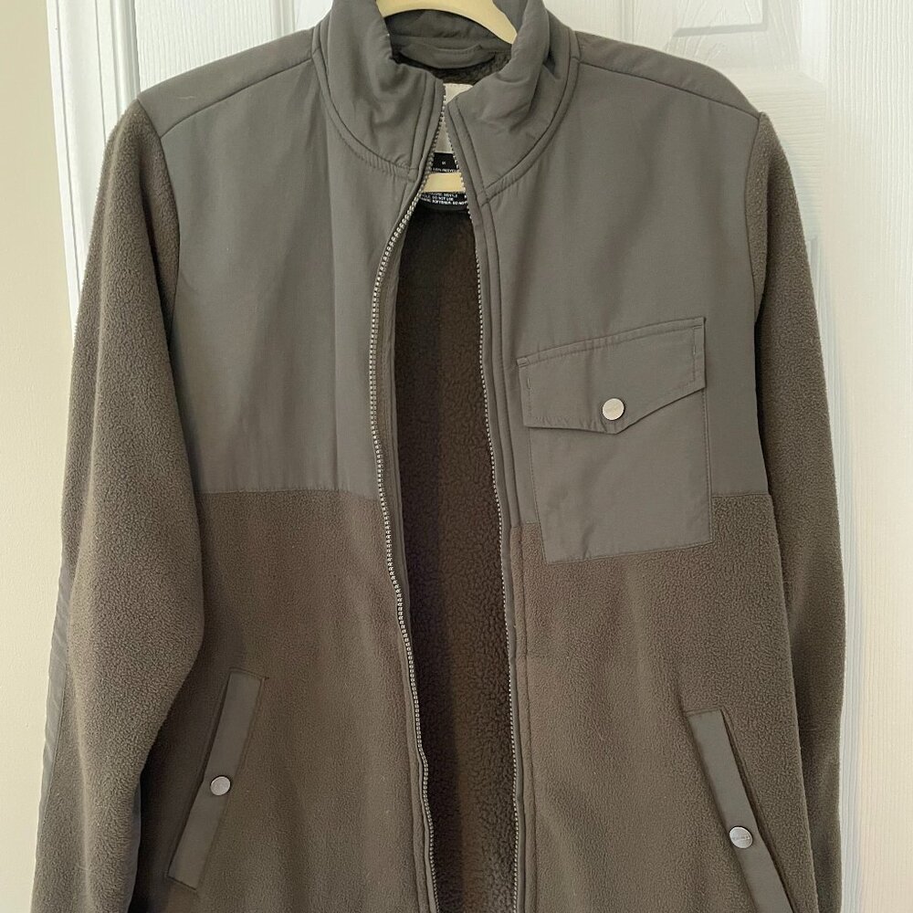 Men's Vuori Fleece Zip Up - Size M